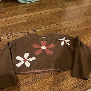 Brown cropped flower sweater